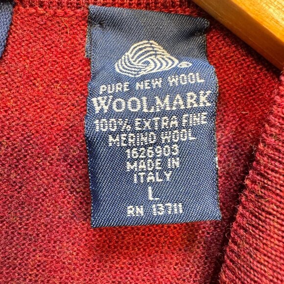 John Ashford Men's Extra Fine Merino Wool V Neck Sweater Vest Knit Sz L Burgundy - Picture 4 of 10